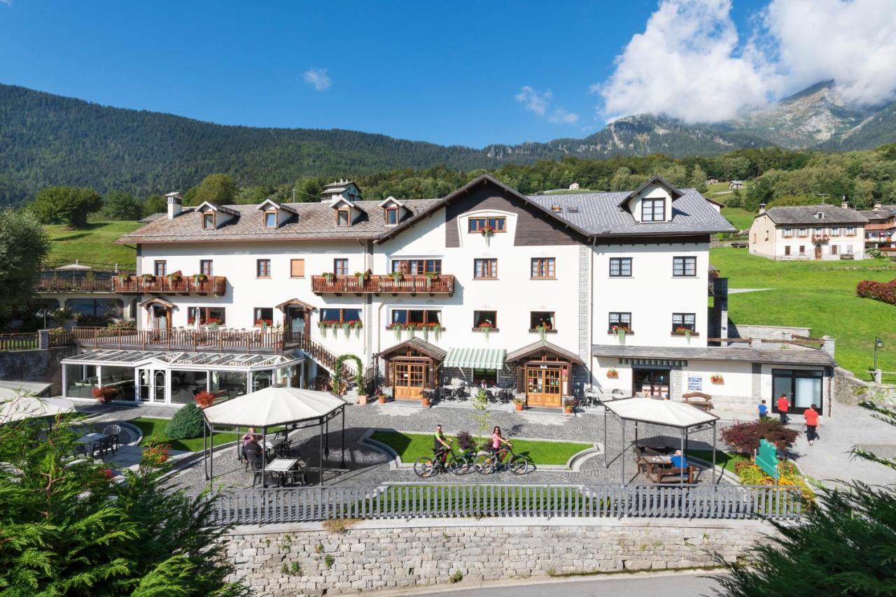 Albergo Edelweiss - Larespa Crodo Exterior photo