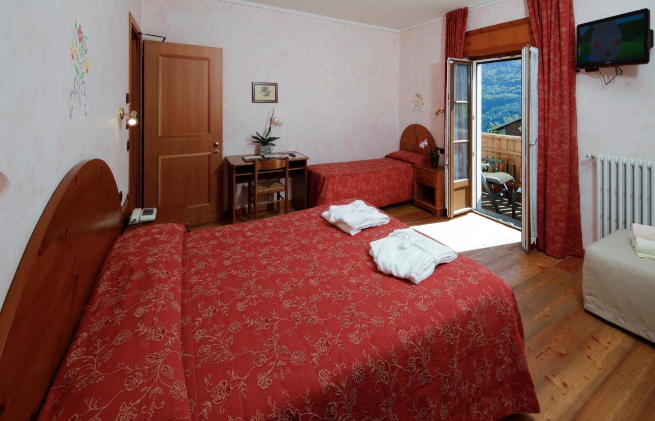 Albergo Edelweiss - Larespa Crodo Exterior photo
