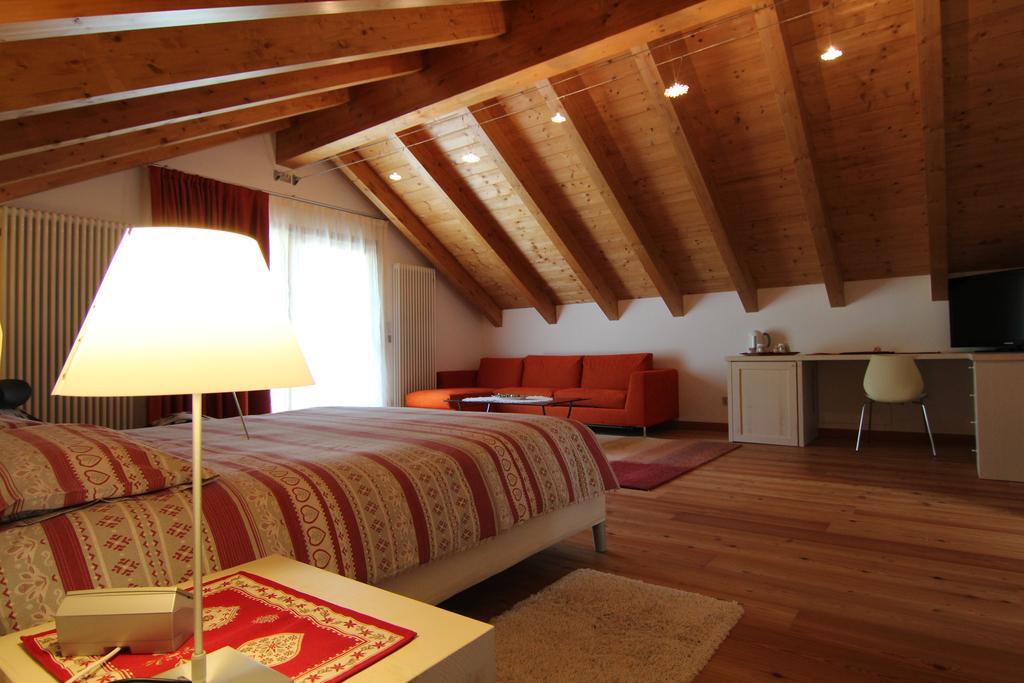 Albergo Edelweiss - Larespa Crodo Exterior photo